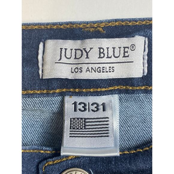 Judy Blue Women's Dark Wash‎ Denim Tapered Leg Raw Hem Jeans Size 13/31 - Picture 3 of 9